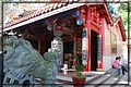 2011-12-18 11-01-03人聲鼎沸的奉天岩.JPG